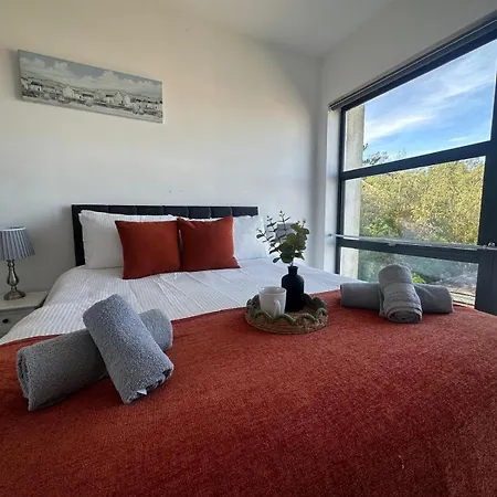 Beacon Apartment