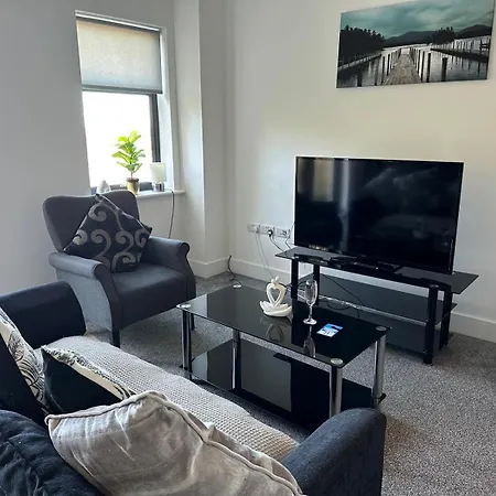 Beacon Apartment *